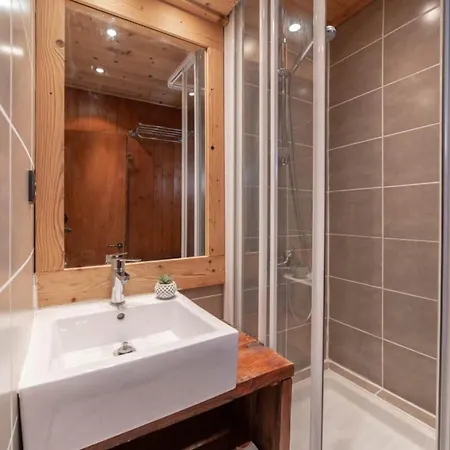 Apartment Montets Furnished Flat
